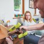 Клеевой пистолет Ryobi R18GLU-0 (без аккумулятора)