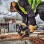 Угловая шлифмашина аккумуляторная DeWalt DCG405P2