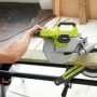 Пила торцовочная с протяжкой Ryobi EMS 254 L