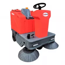 Подметальная машина аккумуляторная с сиденьем EVOline SWB 1400 R