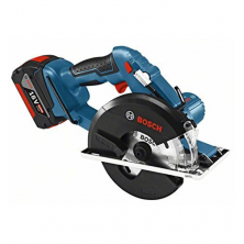 Аккумуляторная циркулярная пила по металлу Bosch GKM 18 V-LI L-BOXX (06016A4002)