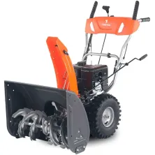 Бензиновый снегоуборщик Yard Fox BASIC 6652E