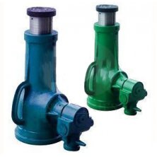 Домкрат винтовой TOR 32T