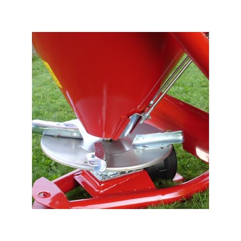 Разбрасыватель минеральных удобрений Cosmo P 500