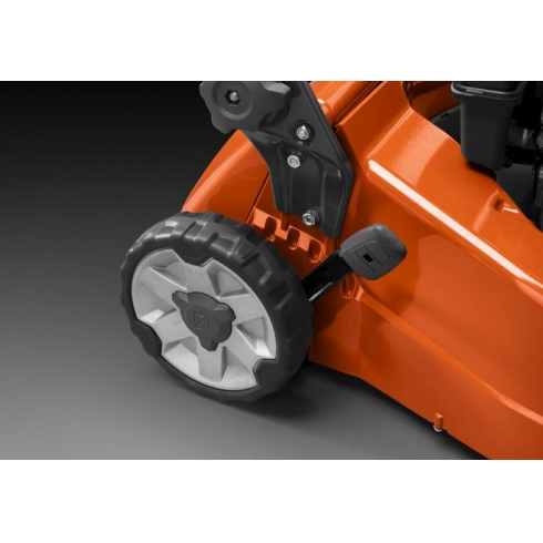 Газонокосилка бензиновая Husqvarna LC 551SP (967 34 32-02)