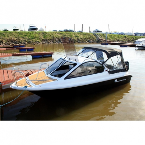 Стеклопластиковый катер Phoenix 530HT