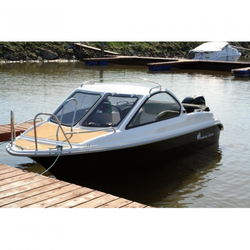 Стеклопластиковый катер Phoenix 530HT
