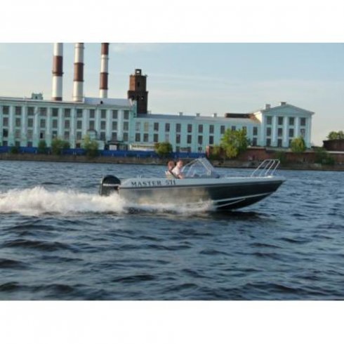 Мореходный универсальный катер Мастер 571