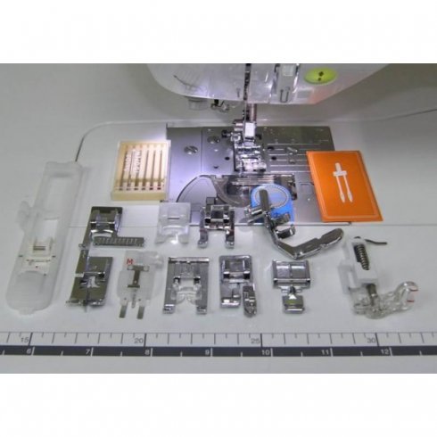 Машина швейная Brother NV-500