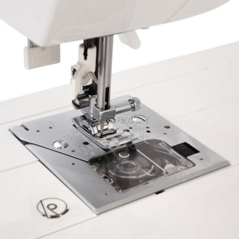 Швейная машина Singer Confidence 7465