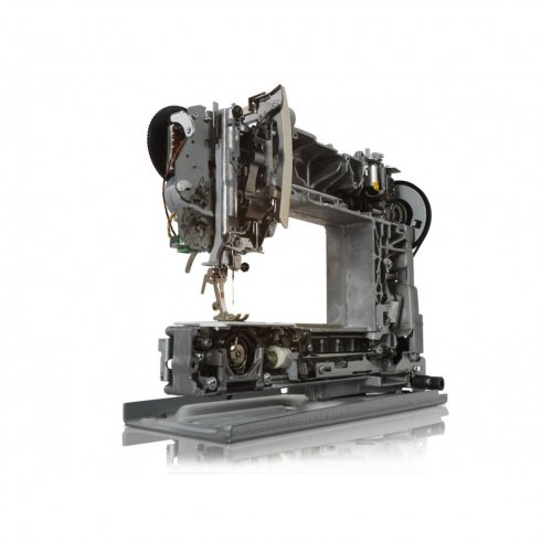 Швейная машина Bernina 530