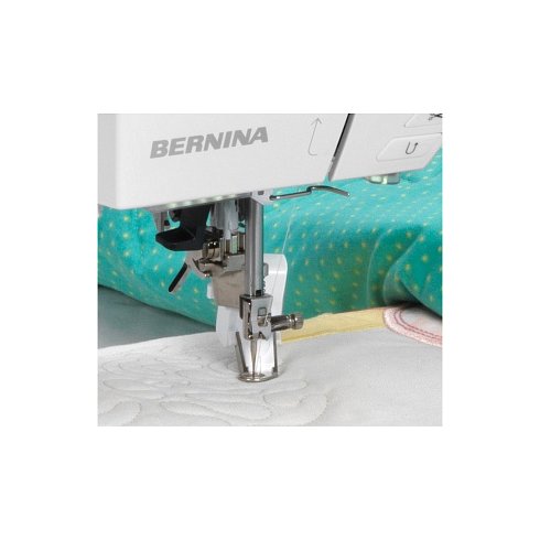 Швейно-вышивальная машина Bernina 770 с вышивальным блоком