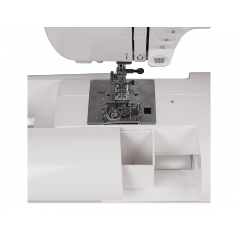 Швейная машина Janome DC 4030
