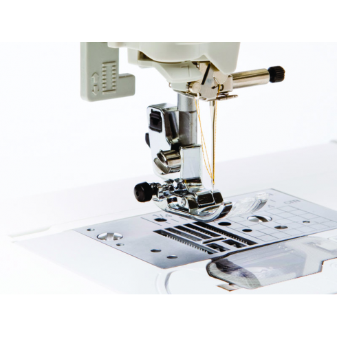 Швейно-вышивальная машина Brother V-5