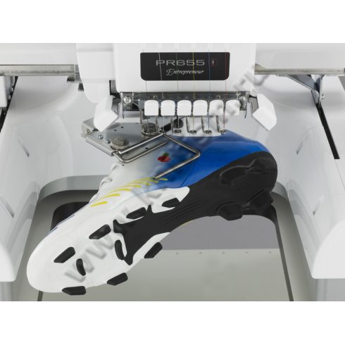 Вышивальная машина Brother PR655