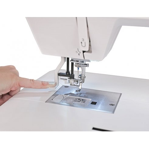 Вышивальная машина Janome MC500E