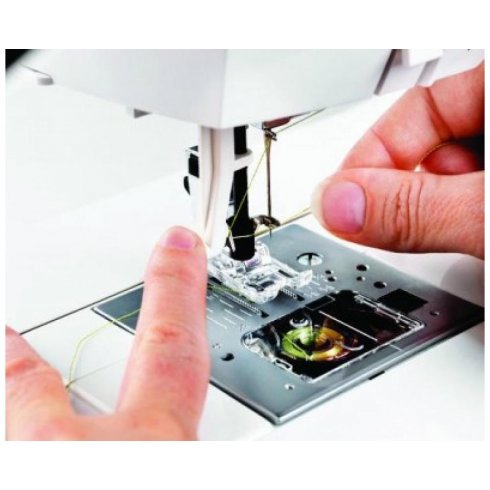 Швейная машина Husqvarna Emerald 116