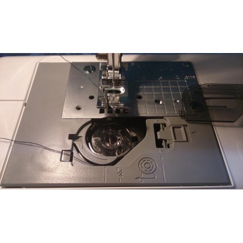 Швейная машина Brother XL-2240