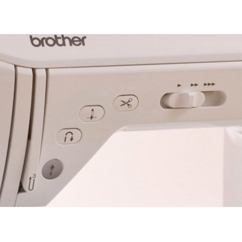 Швейная машина Brother INNOV-IS 550