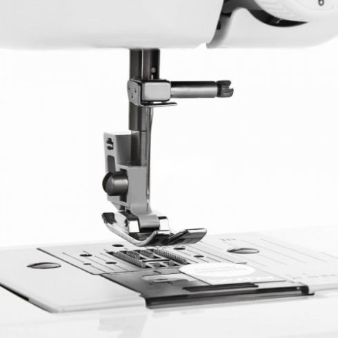 Швейная машина Brother JSL 15