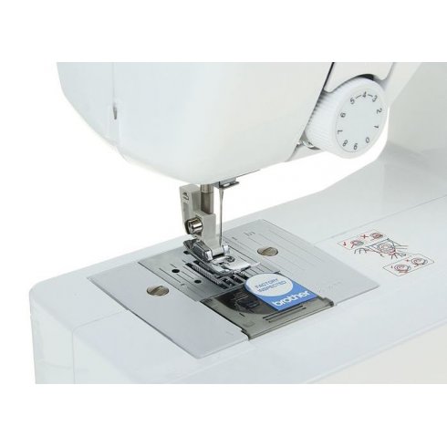 Швейная машина Brother Modern N14