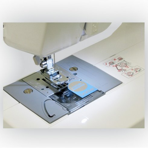 Швейная машина Brother Vitrage M79