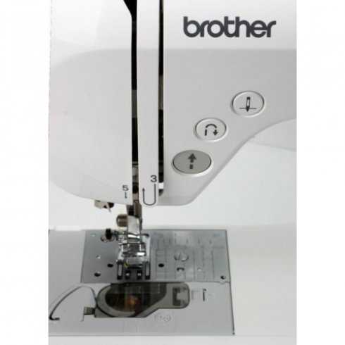 Швейная машина Brother Innov-is 20