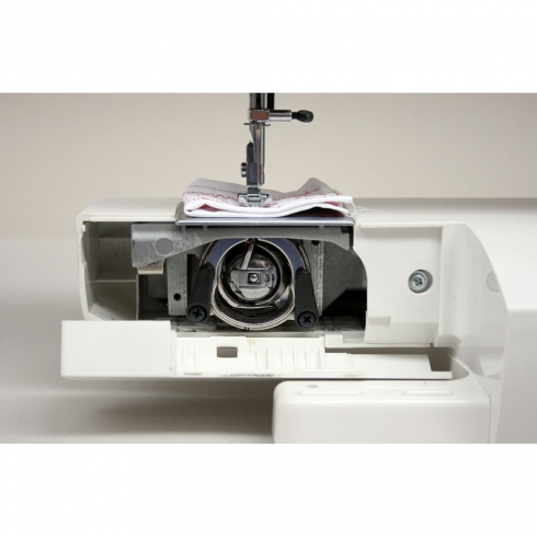 Швейная машина Toyota JFS 18