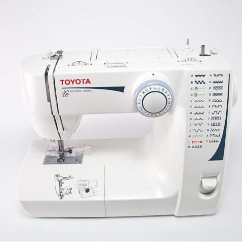 Швейная машина Toyota Leader 25