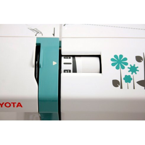 Швейная машина Toyota ECO17C