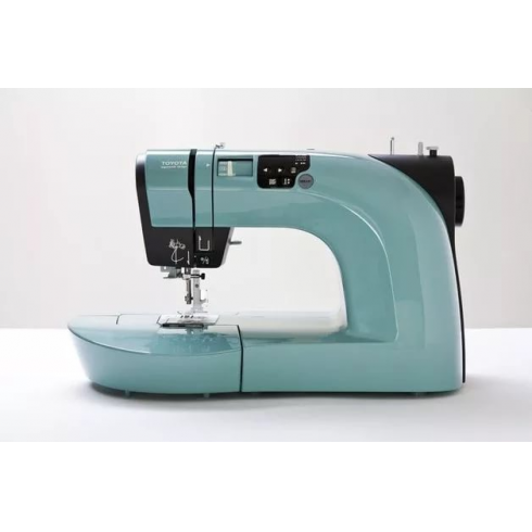 Швейная машина Toyota Oekaki 50G