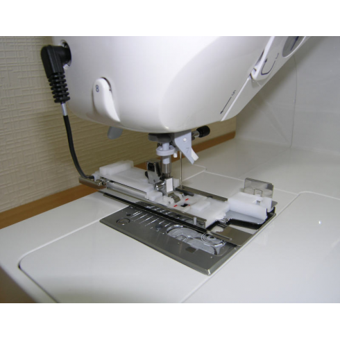 Швейная машина Juki HZL-F300