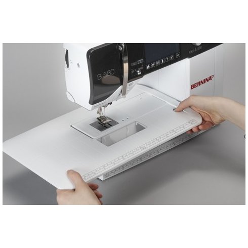 Швейно-вышивальная машина Bernina 580 + BSR