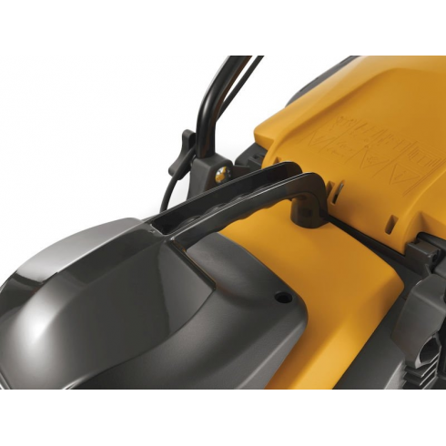 Stiga Collector 35 E — газонокосилка с регулируемой высотой скашивания для точного ухода