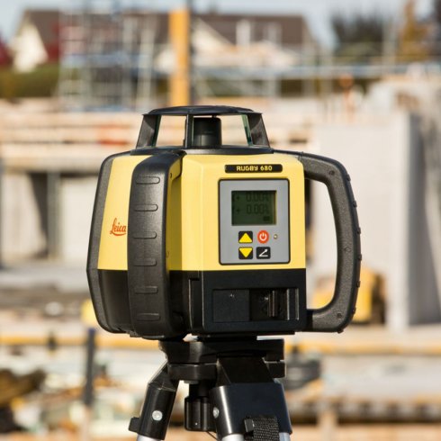 Нивелир Leica Rugby 680