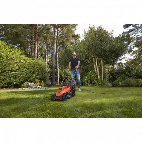 Газонокосилка Black & Decker BEMW461BH-QS