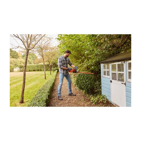 Кусторез Black & Decker BEHTS401-QS