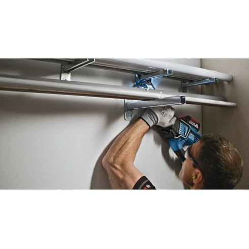 Сабельная пила Bosch GSA 18V-32 (0.601.6A8.108)