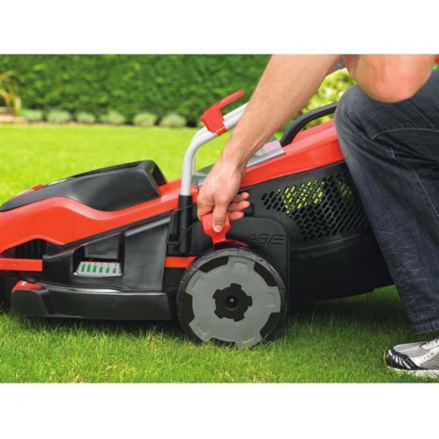 Газонокосилка Black & Decker EMAX32S-QS