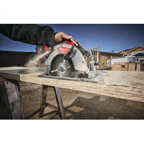 Циркулярная пила Milwaukee M18 BLCS66-502X
