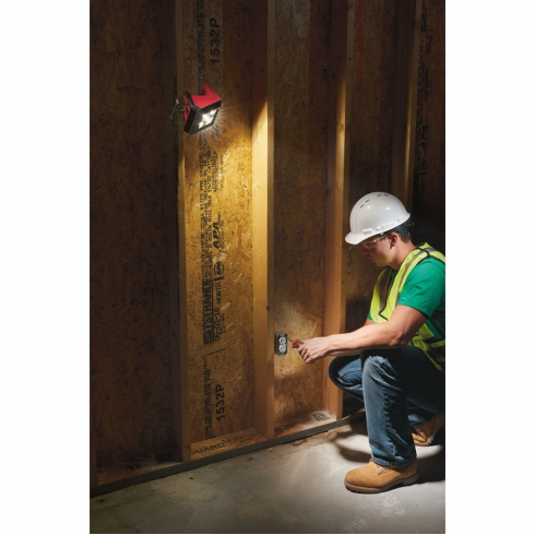 Светодиодный фонарь Milwaukee M12 AL-0