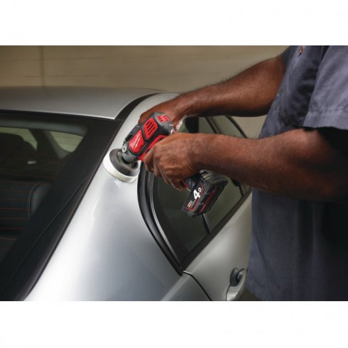 Полировальная машина Milwaukee M12 BPS-0