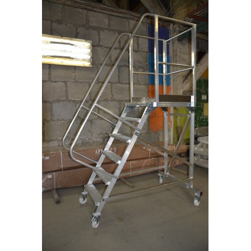 Лестница с платформой Aluminum 13 2000/60