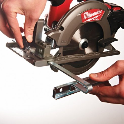 Циркулярная пила Milwaukee M18 CCS55-502X FUEL