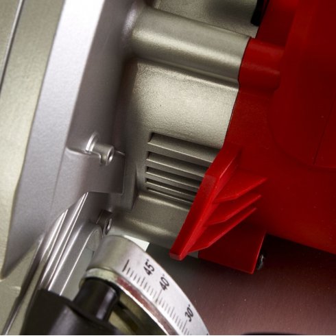 Циркулярная пила Milwaukee CS 85 CB