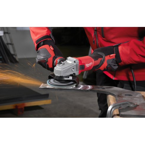 Угловая шлифмашина Milwaukee AGV 13-125 XE