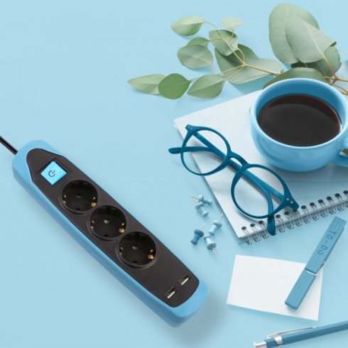 Удлинитель Electraline 62151 (2 м, черный/голубой)