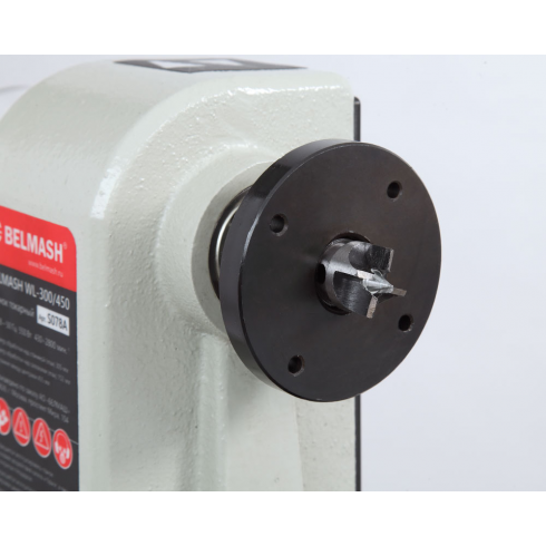 Токарный станок БелМаш WL-300/450