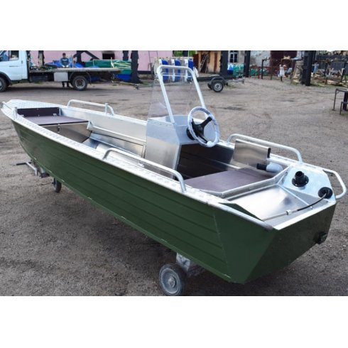 Алюминиевая лодка Wyatboat-390 У с консолью