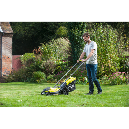Газонокосилка аккумуляторная Ryobi RLM18X33B40 ONE+